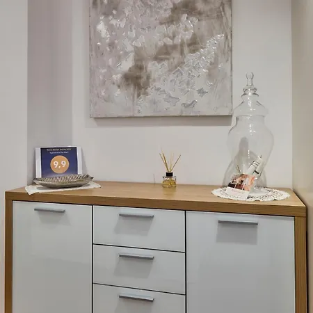 Apartment Little *