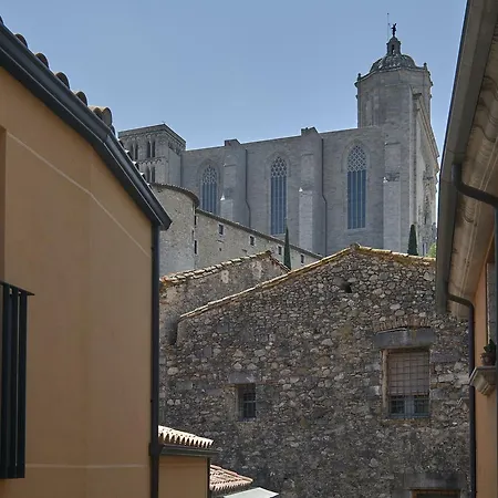 Little Girona